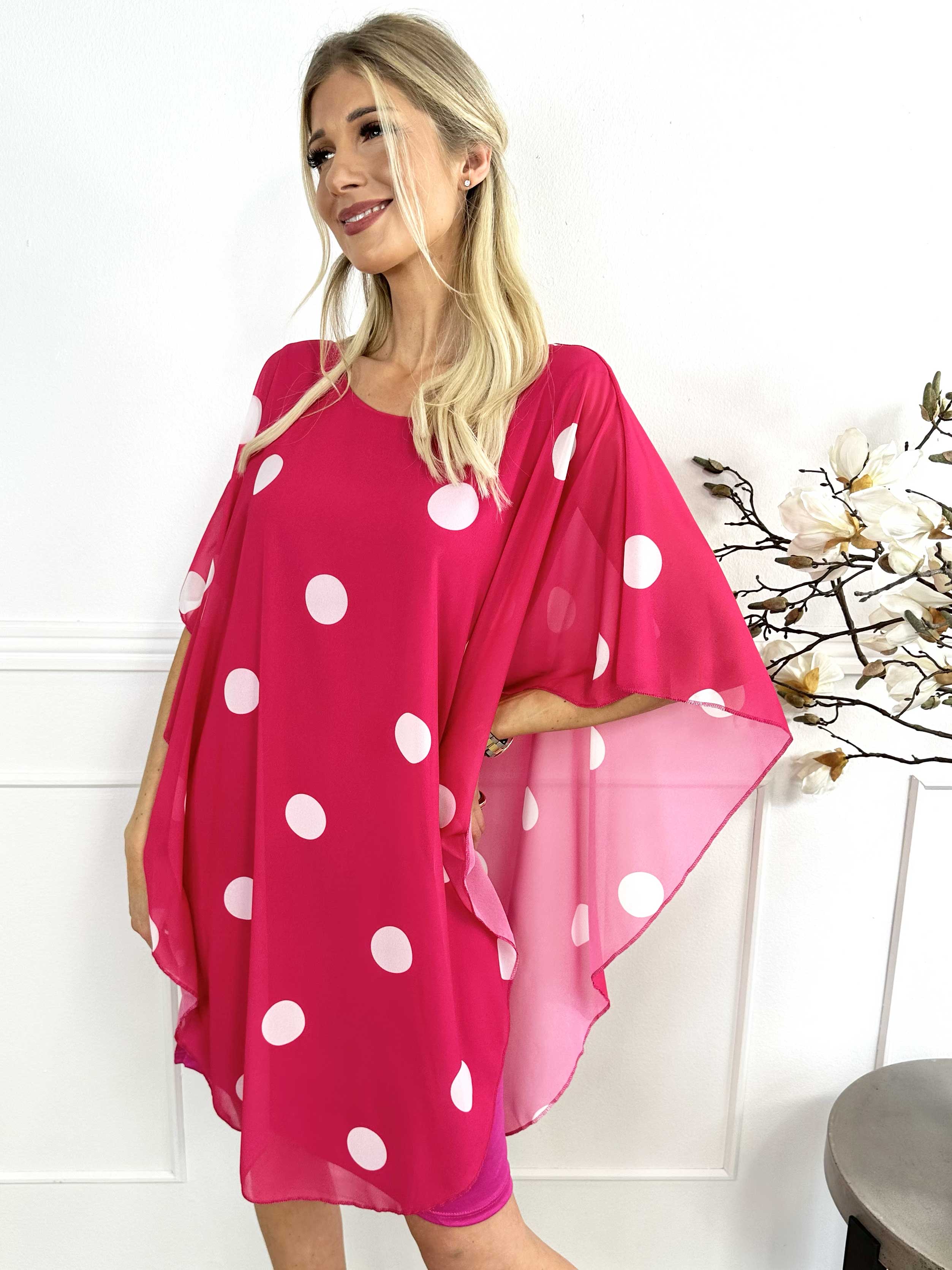 Kenya Dot - Tunikaklänning med prickigt chiffonglager